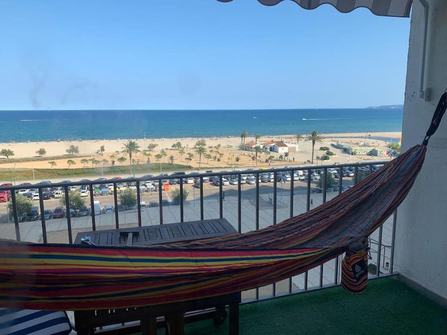 Vistas Frontales Al Mar Apartment Empuriabrava Exterior photo
