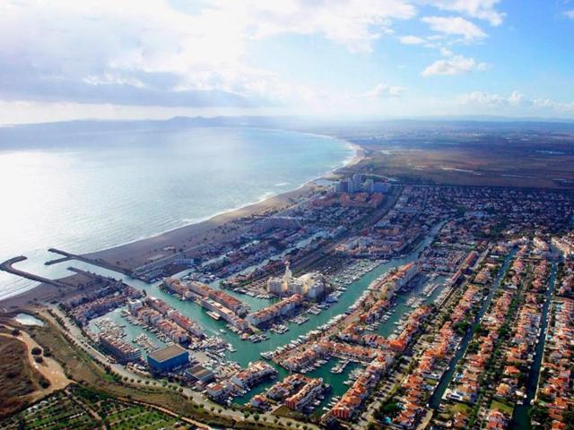 Vistas Frontales Al Mar Apartment Empuriabrava Exterior photo